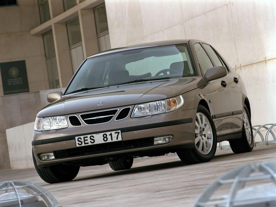  Saab 9-5 Sedan 2002 года  (фото 1 из 16)